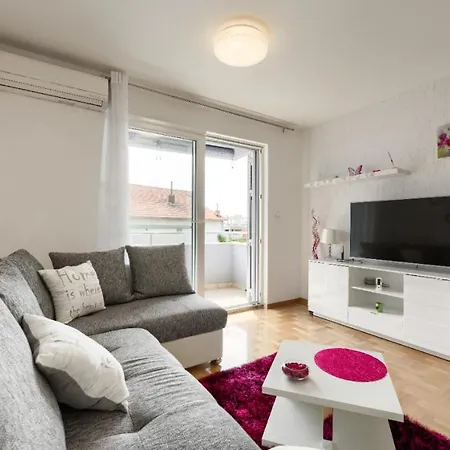 Apartment Roza