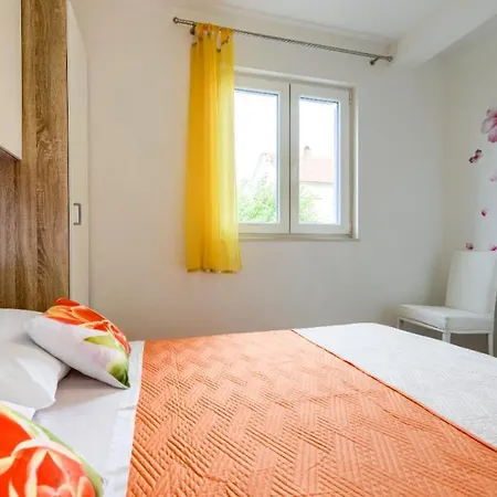 Apartment Roza