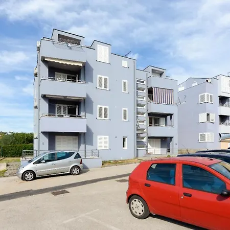 Roza Apartment
