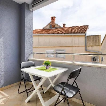 Apartment Roza Zadar